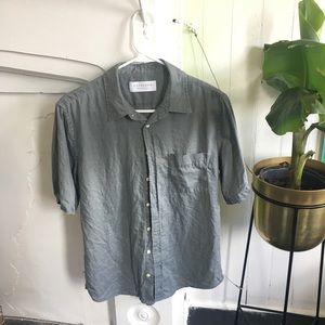 Everlane relaxed linen button down shirt
